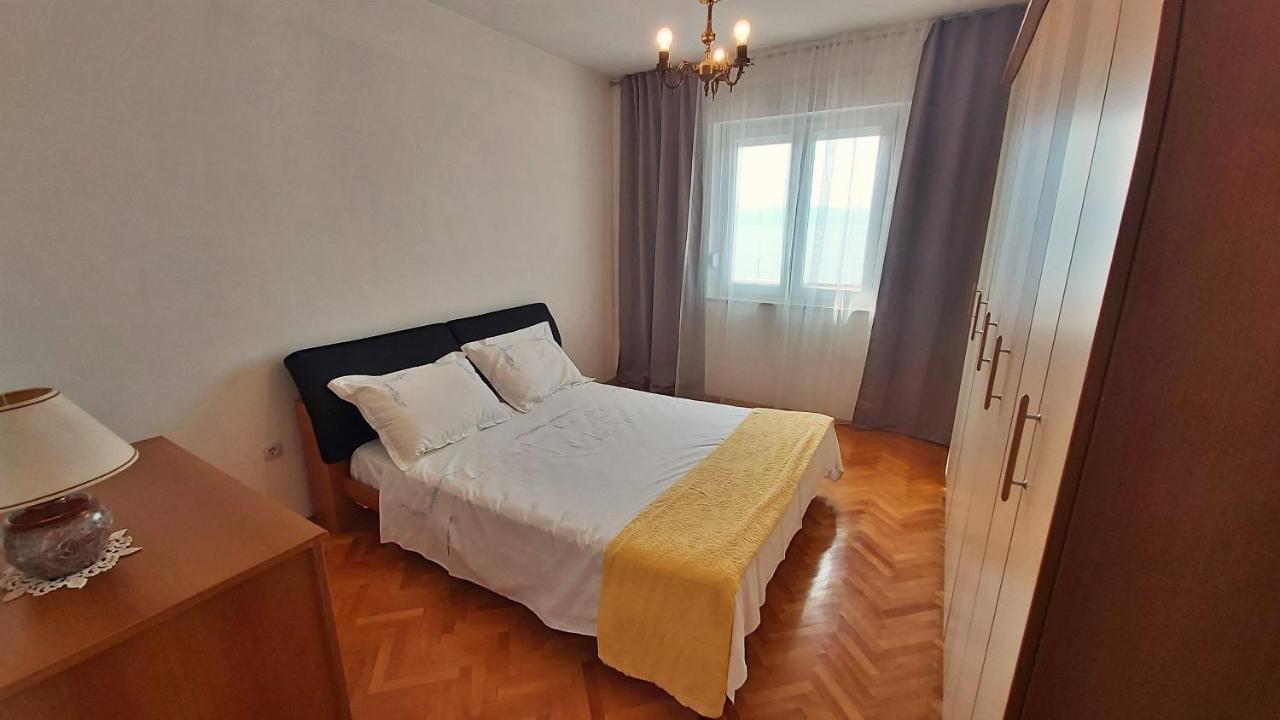 Apartment Cedo Omiš Εξωτερικό φωτογραφία