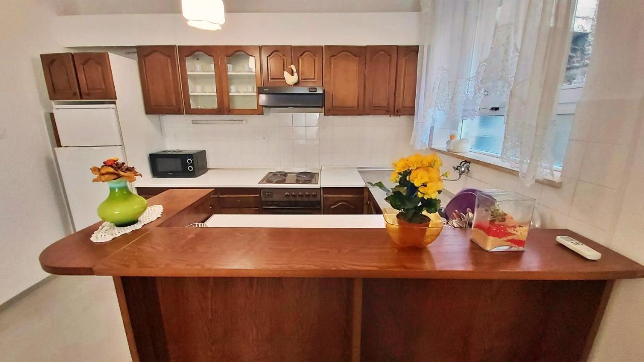 Apartment Cedo Omiš Εξωτερικό φωτογραφία